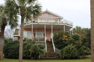 A cozy little beach cottage lol