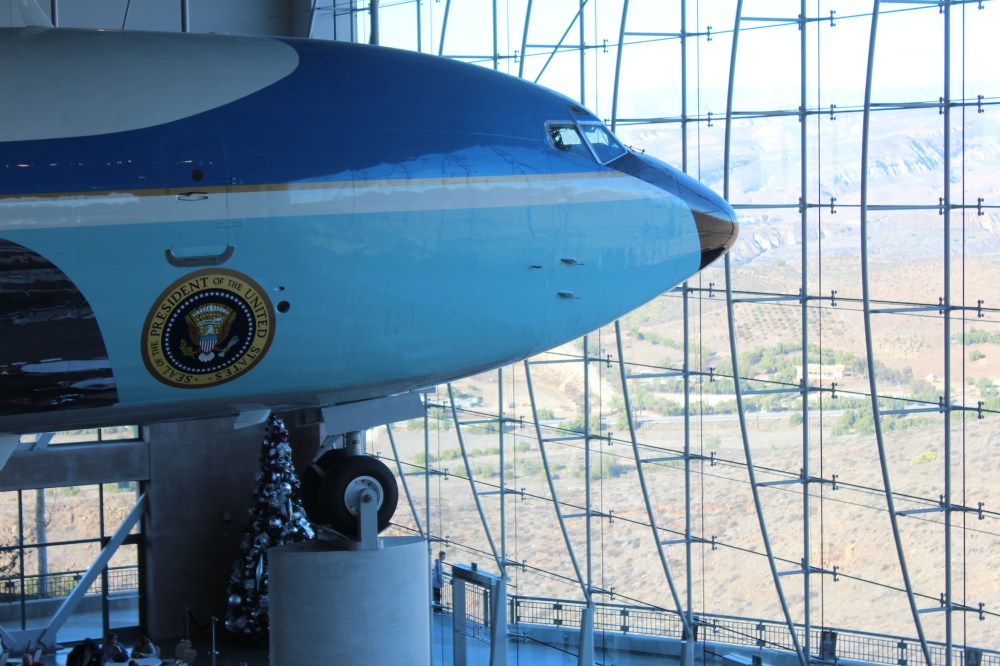 See how the wheel is mounted on a giant pillar