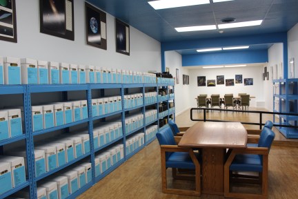 The "research library" was largely UFO magazine