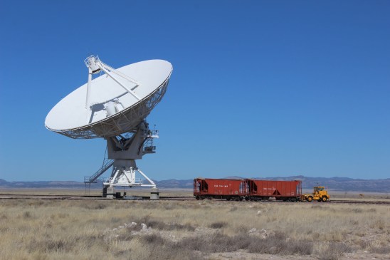 This givesy ou a feel for size as the cars below are RR box cars