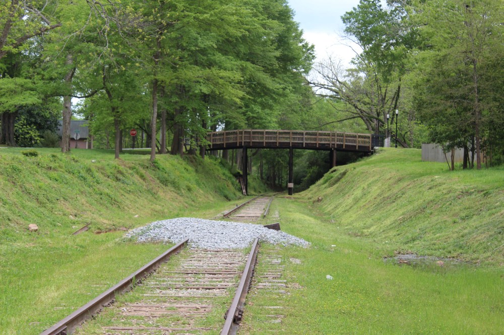 Great Bridge and RR Track show on the walk down to Alexandria