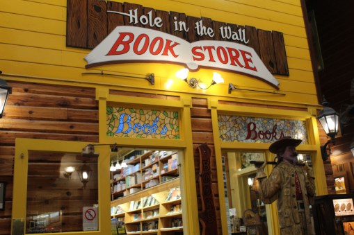 Oh and did I mention a really HUGE Wild West bookstore. Lee enjoyed that