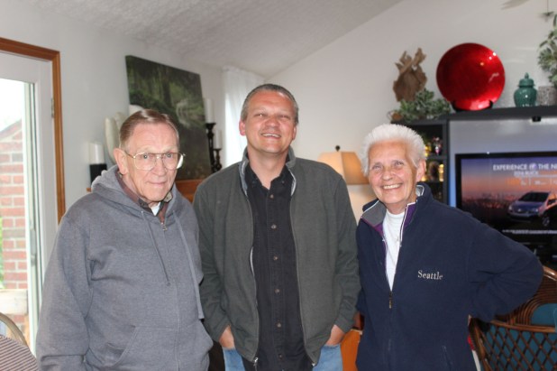 Lee's Dad Ron, Lee, and Lee's Mom DeDe